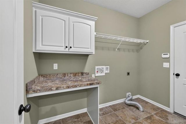4776 SW Leafwing Drive, Lee's Summit, MO 64082