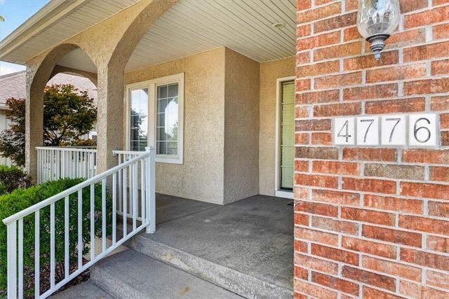 4776 SW Leafwing Drive, Lee's Summit, MO 64082