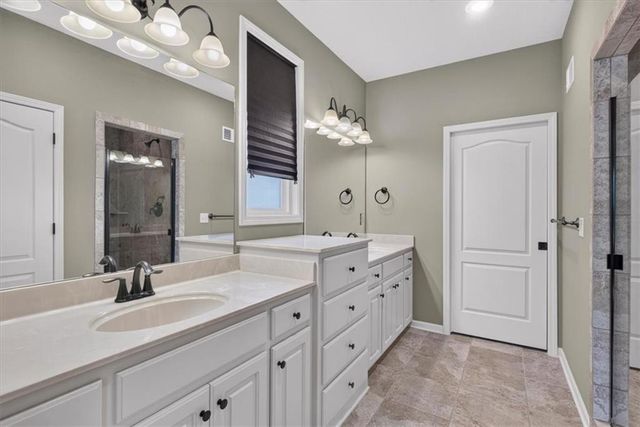 4776 SW Leafwing Drive, Lee's Summit, MO 64082