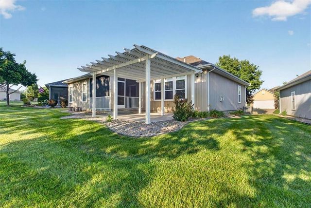 4776 SW Leafwing Drive, Lee's Summit, MO 64082