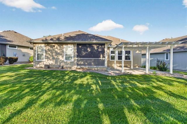 4776 SW Leafwing Drive, Lee's Summit, MO 64082