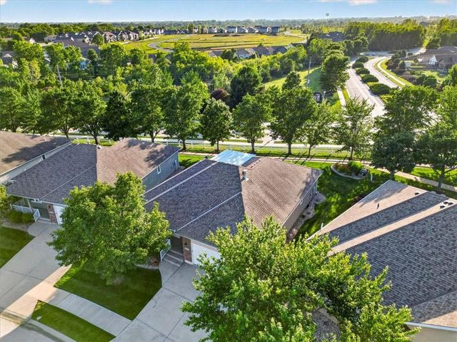 4776 SW Leafwing Drive, Lee's Summit, MO 64082