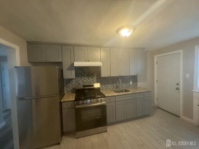 97 welton Street, New Brunswick, NJ 08901