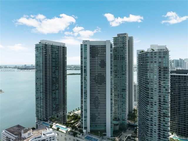 650 NE 32nd St 802, Miami, FL 33137