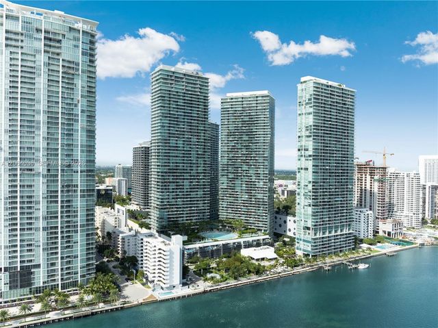 650 NE 32nd St 802, Miami, FL 33137