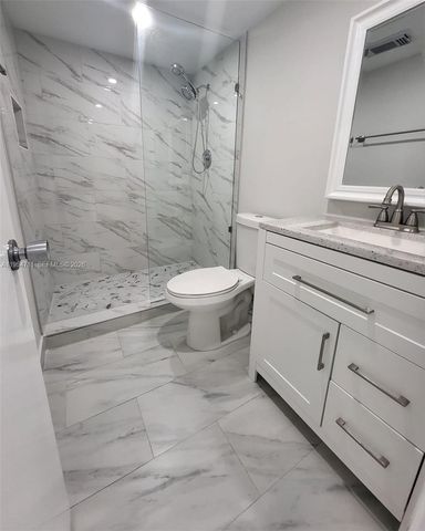 903 Cypress Ter 205, Pompano Beach, FL 33069