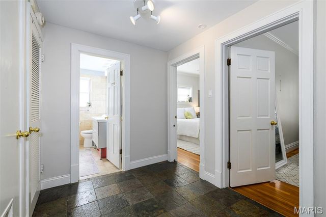 6636 San Bonita Avenue 1E, Clayton, MO 63105