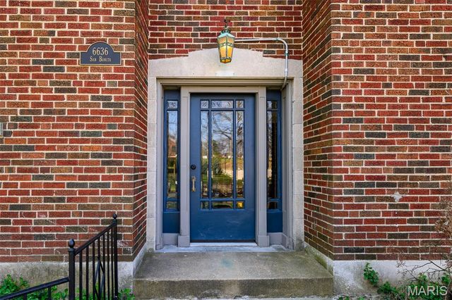 6636 San Bonita Avenue 1E, Clayton, MO 63105