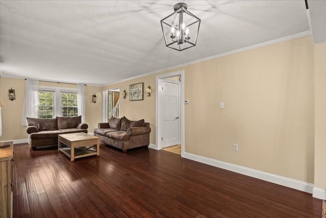 155 Commonwealth Ave, Attleboro, MA 02703