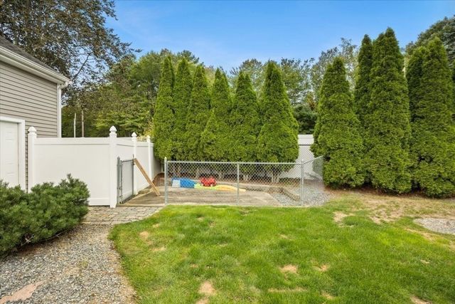 155 Commonwealth Ave, Attleboro, MA 02703