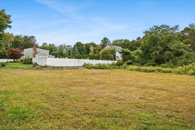 155 Commonwealth Ave, Attleboro, MA 02703