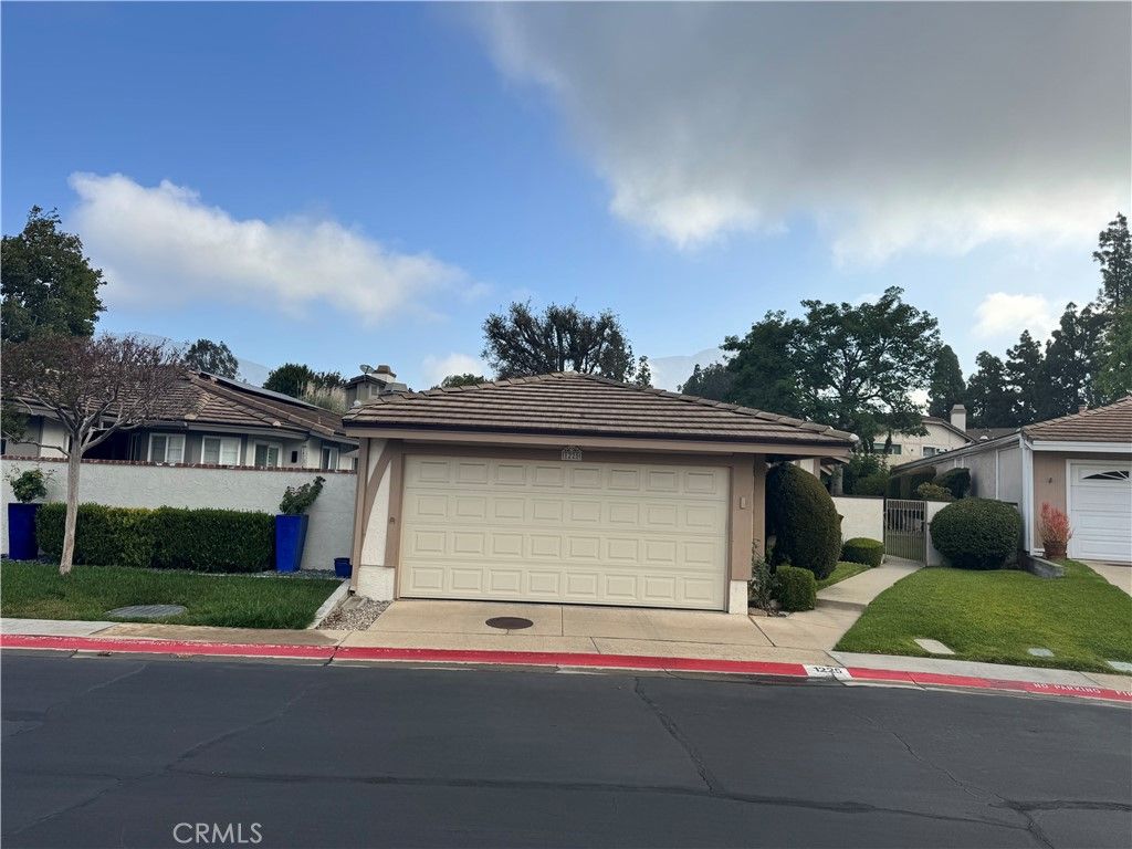 1225 Tamarisk, Upland, CA 91784