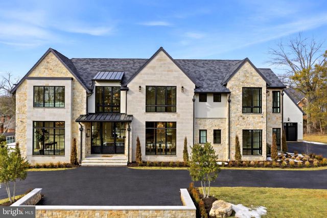 1306 BALLANTRAE CT, Mclean, VA 22101