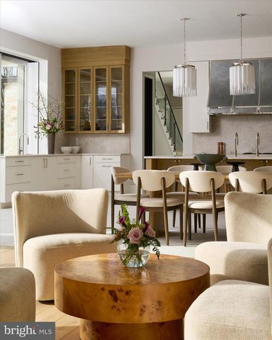 1306 BALLANTRAE CT, Mclean, VA 22101