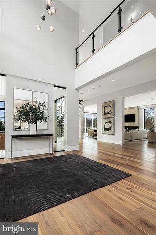 1306 BALLANTRAE CT, Mclean, VA 22101