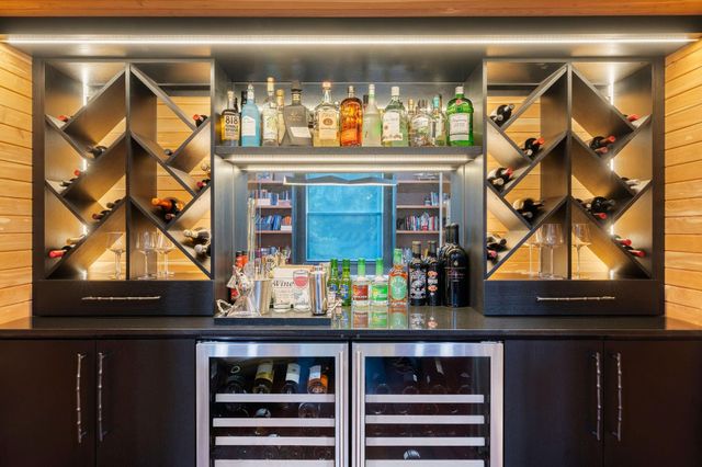 11382 Redberry Drive, Davie, FL 33330