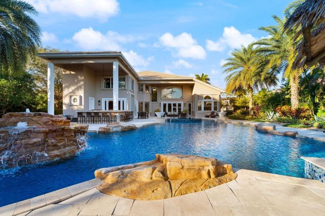 11382 Redberry Drive, Davie, FL 33330