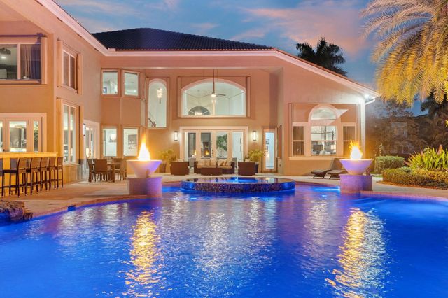 11382 Redberry Drive, Davie, FL 33330