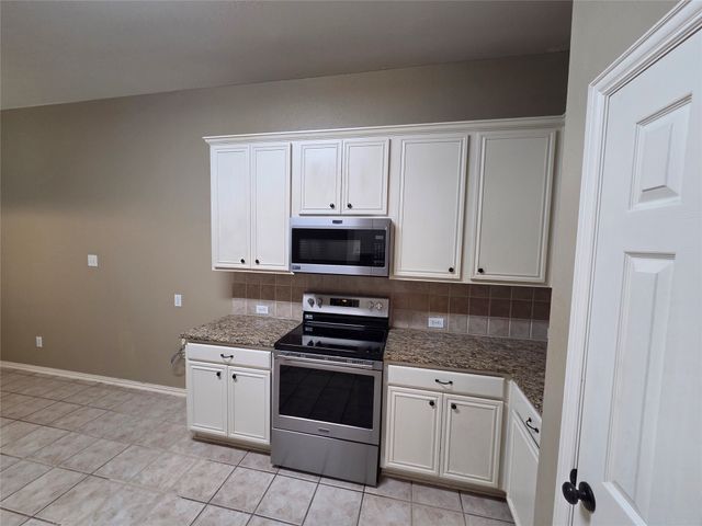 100 Millington Trail, Mansfield, TX 76063