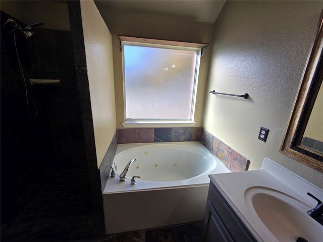 100 Millington Trail, Mansfield, TX 76063