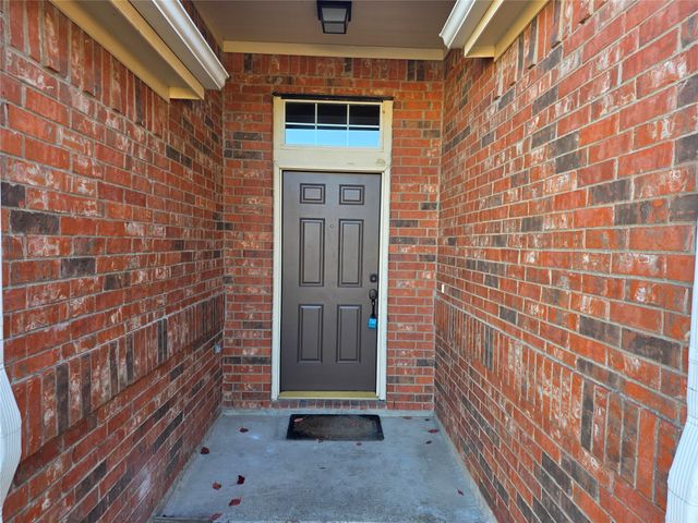 100 Millington Trail, Mansfield, TX 76063