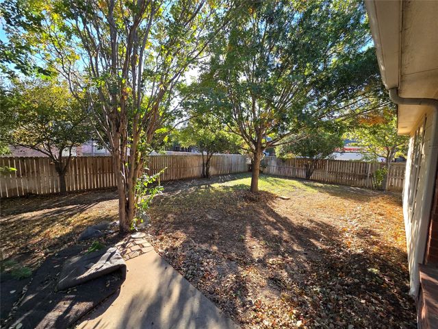 100 Millington Trail, Mansfield, TX 76063