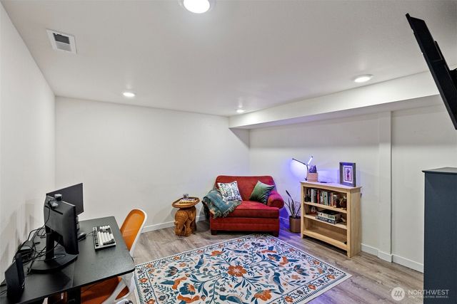 405 South Street, Port Orchard, WA 98366
