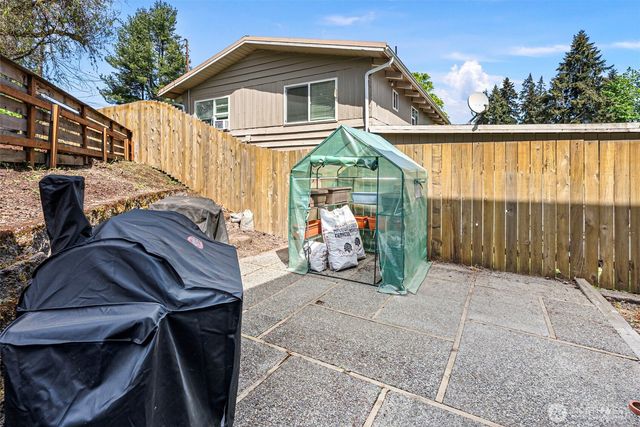 405 South Street, Port Orchard, WA 98366