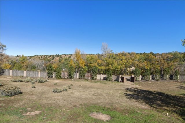 1414 Bishops Lodge Road, Santa Fe, NM 87506