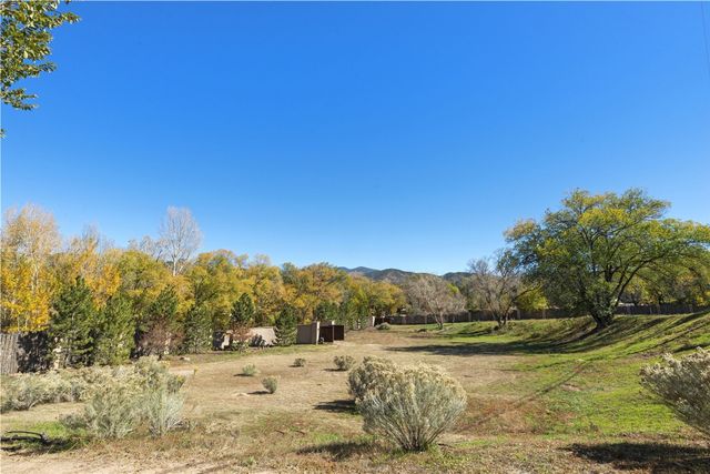 1414 Bishops Lodge Road, Santa Fe, NM 87506