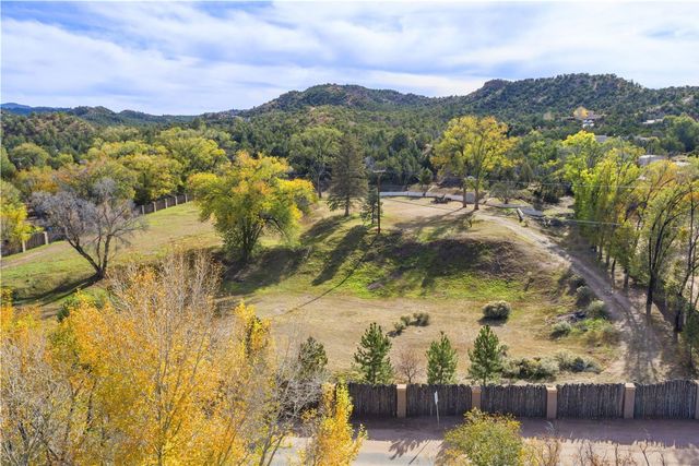 1414 Bishops Lodge Road, Santa Fe, NM 87506