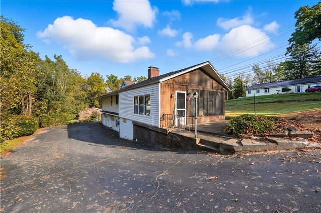 6453 Old Pulaski Rd, Pulaski Twp, PA 16142