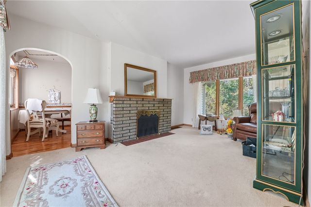 6453 Old Pulaski Rd, Pulaski Twp, PA 16142