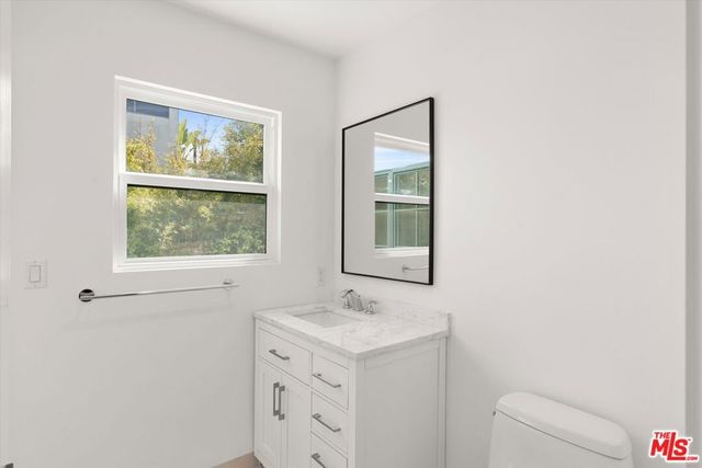 2316 Hill Street, Santa Monica, CA 90405