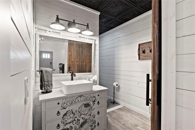 26759 Highway 90 N, Bedias, TX 77831