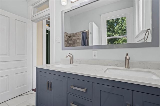 50 Lemoyne Place, Mobile, AL 36604