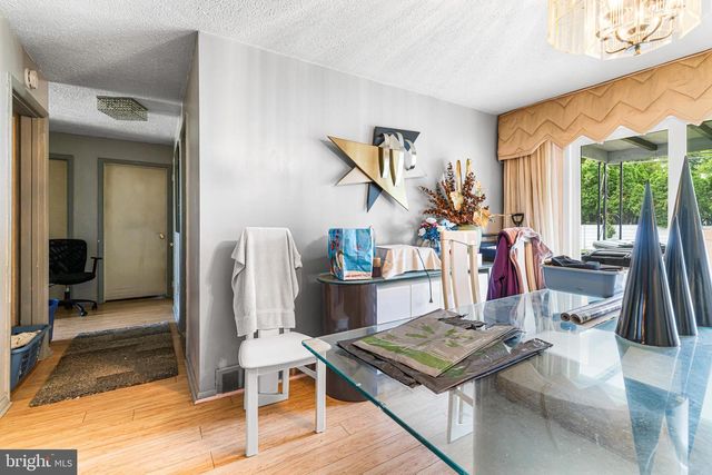 3946 BLAKE RD, Huntingdon Valley, PA 19006