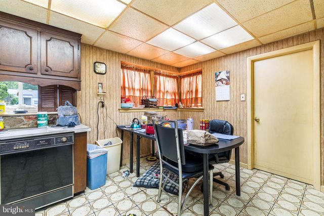3946 BLAKE RD, Huntingdon Valley, PA 19006