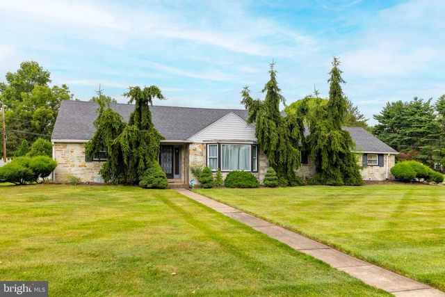 3946 BLAKE RD, Huntingdon Valley, PA 19006