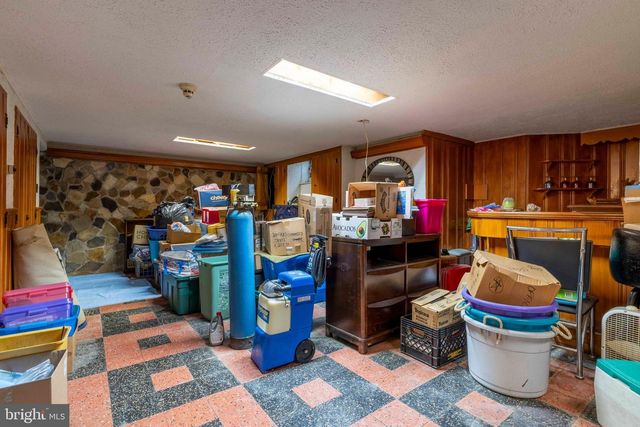 3946 BLAKE RD, Huntingdon Valley, PA 19006