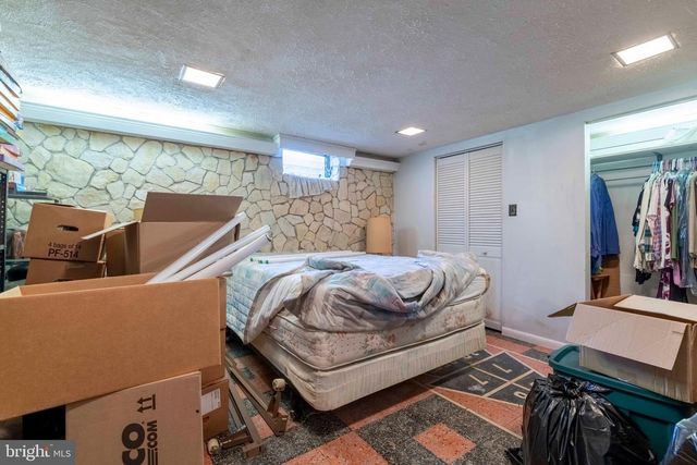 3946 BLAKE RD, Huntingdon Valley, PA 19006