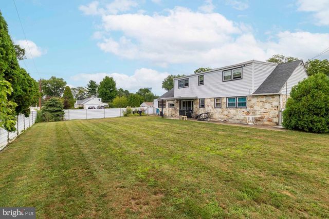 3946 BLAKE RD, Huntingdon Valley, PA 19006