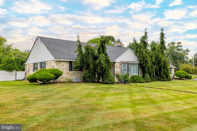 3946 BLAKE RD, Huntingdon Valley, PA 19006