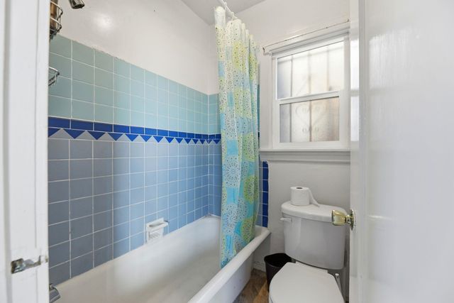 1813 Sacramento St, Berkeley, CA 94702