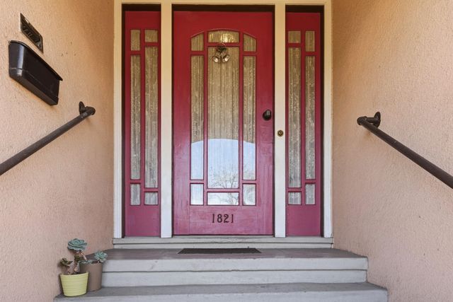 1813 Sacramento St, Berkeley, CA 94702