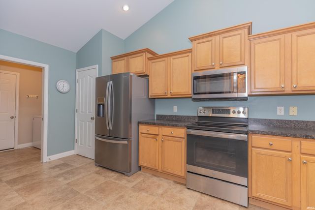 4715 Mansfield Drive, Newburgh, IN 47630