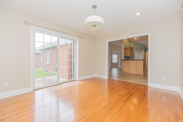 4715 Mansfield Drive, Newburgh, IN 47630