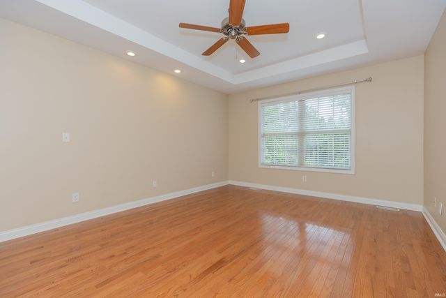 4715 Mansfield Drive, Newburgh, IN 47630
