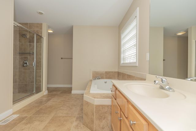 4715 Mansfield Drive, Newburgh, IN 47630