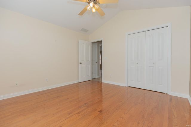 4715 Mansfield Drive, Newburgh, IN 47630
